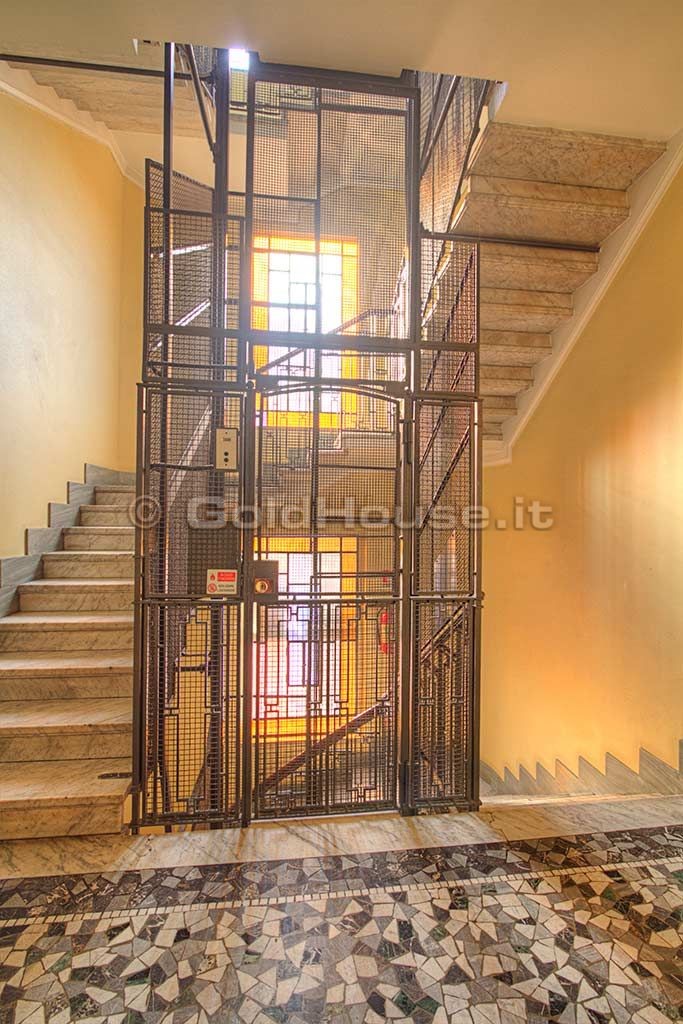 Ristrutturato spazioso bilocale in corso Sempione - Foto 2